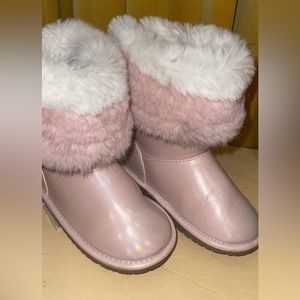 Children’s Place Boots Iridescent Pink size 9